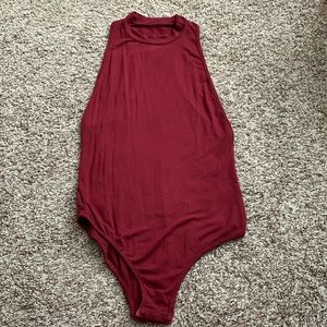 Low cut side bodysuit